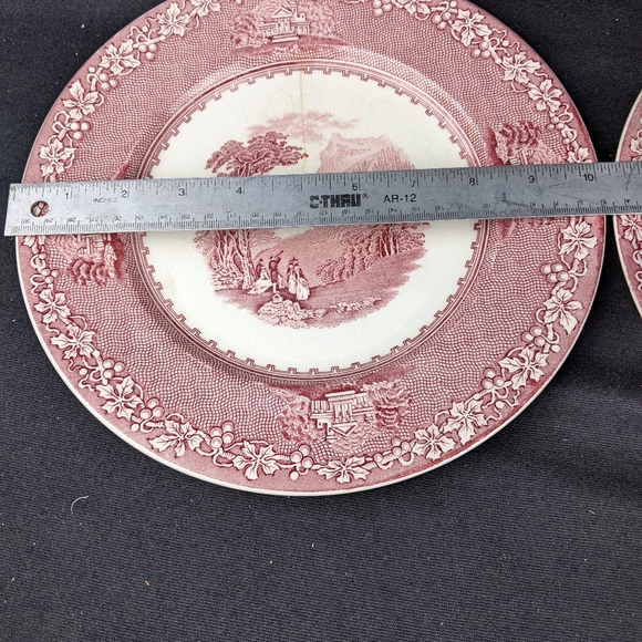 Set of 2 Jenny Lind 1795 redware 10 inch plates - Picture 6 of 9